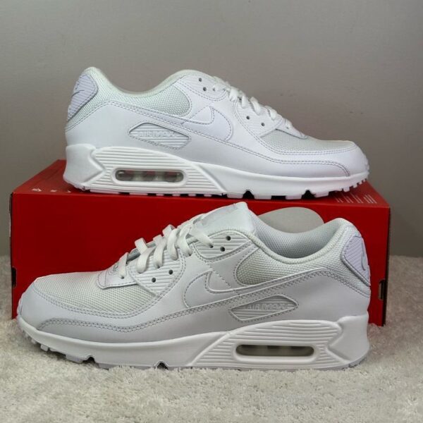 Quality Sneakers (QS002)