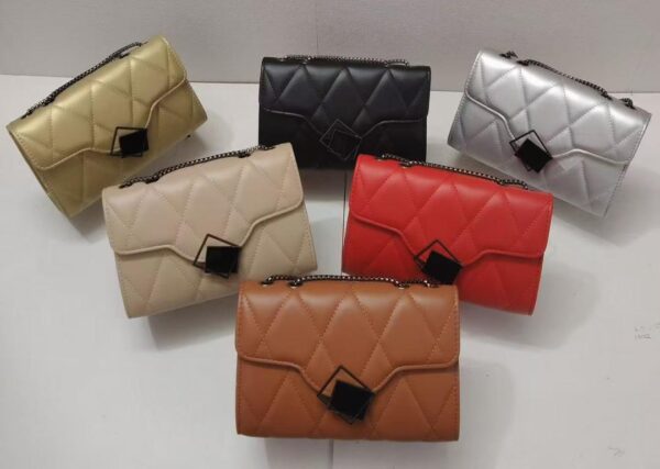 Women Chain Shoulder Bag (WCSB104)